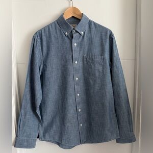 L.L. Bean: Button Down Long Sleeve Collared Shirt (ptp approx 20.75in)